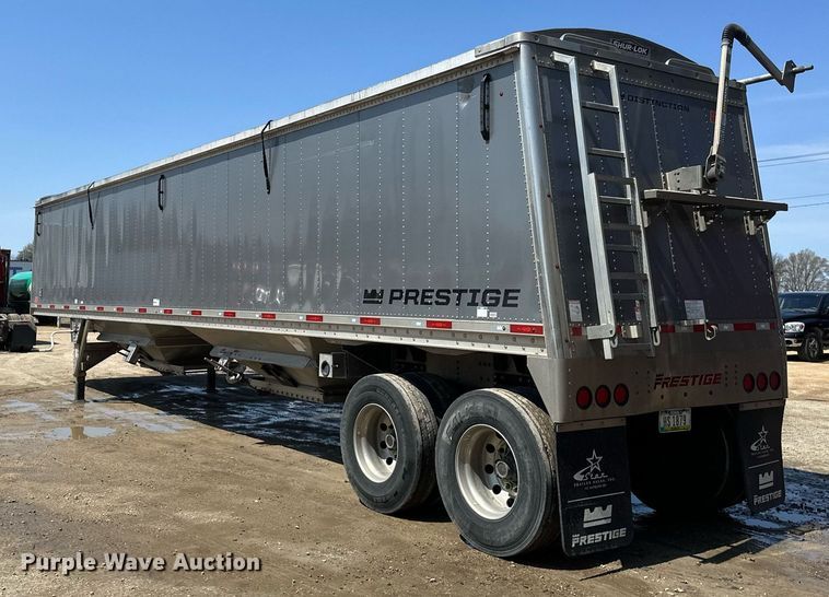 image for item EA2416 2021 Prestige grain trailer