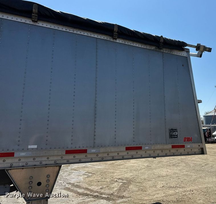 image for item EA2416 2021 Prestige grain trailer