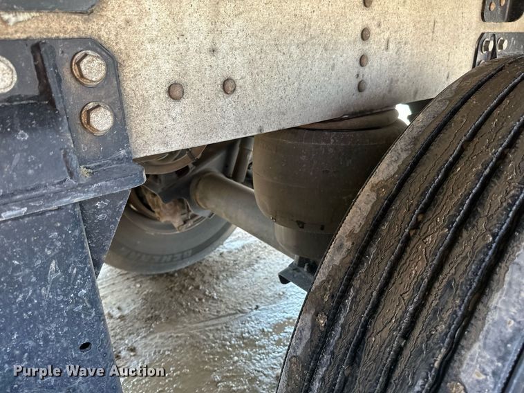 image for item EA2416 2021 Prestige grain trailer