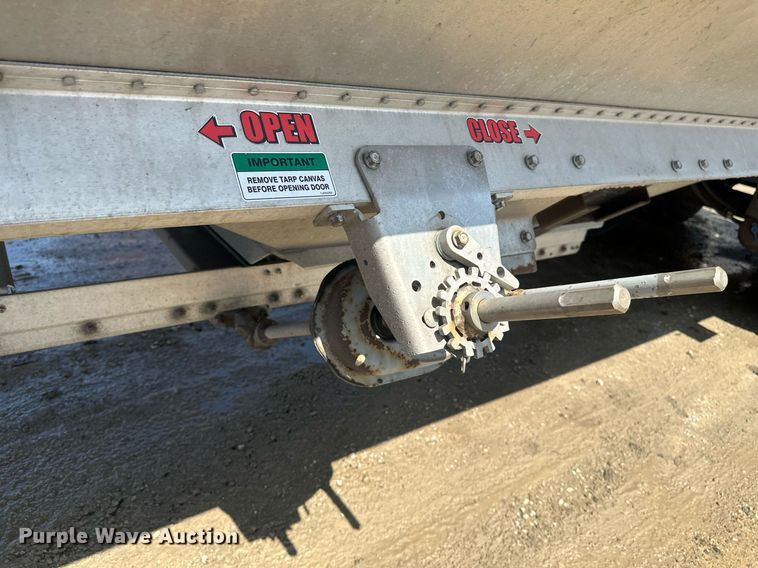 image for item EA2416 2021 Prestige grain trailer