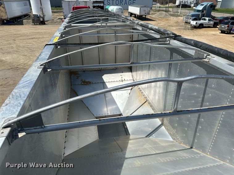 image for item EA2416 2021 Prestige grain trailer