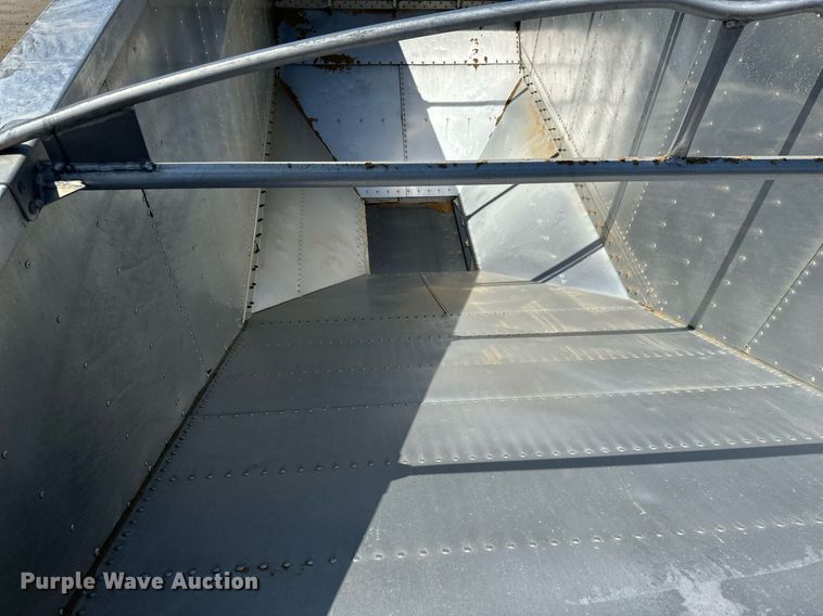 image for item EA2416 2021 Prestige grain trailer