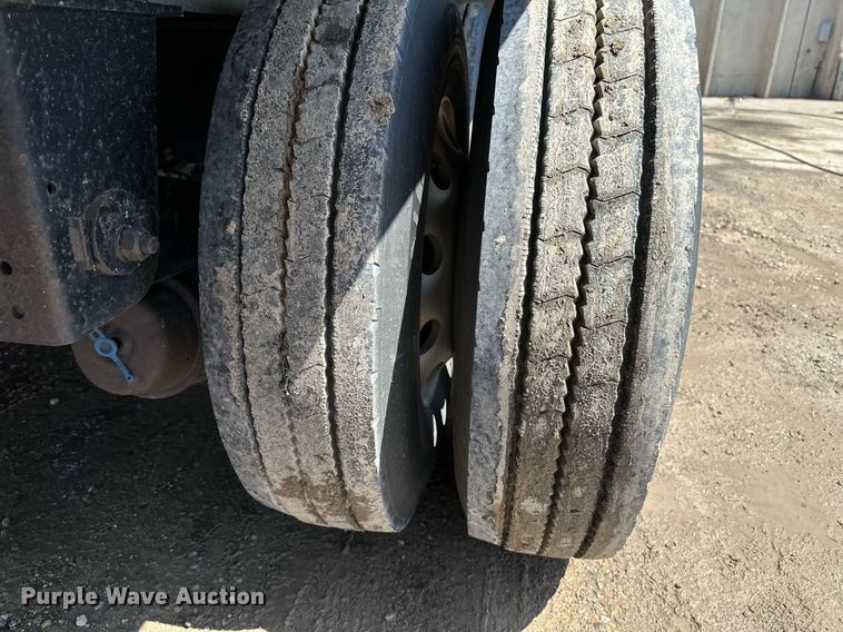 image for item EA2416 2021 Prestige grain trailer