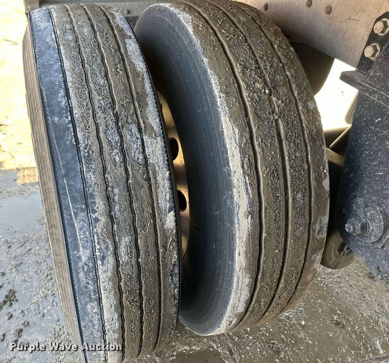 image for item EA2416 2021 Prestige grain trailer