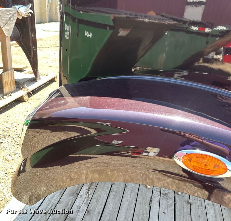 image for item EA2417 Semi truck hood