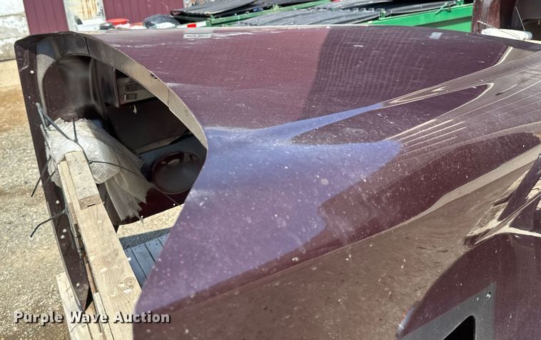 image for item EA2417 Semi truck hood