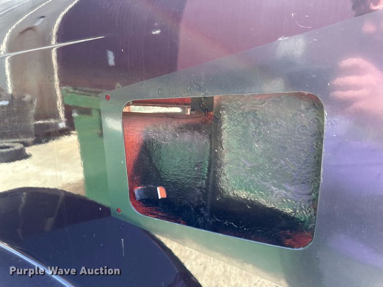 image for item EA2418 Semi truck hood