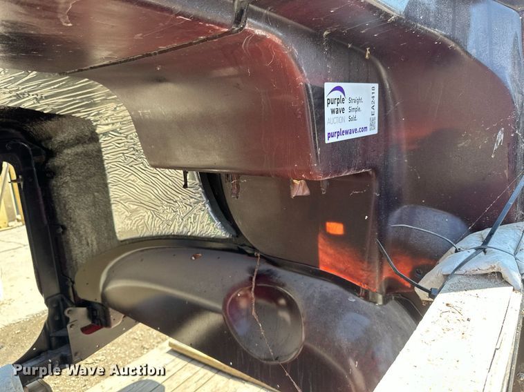 image for item EA2418 Semi truck hood