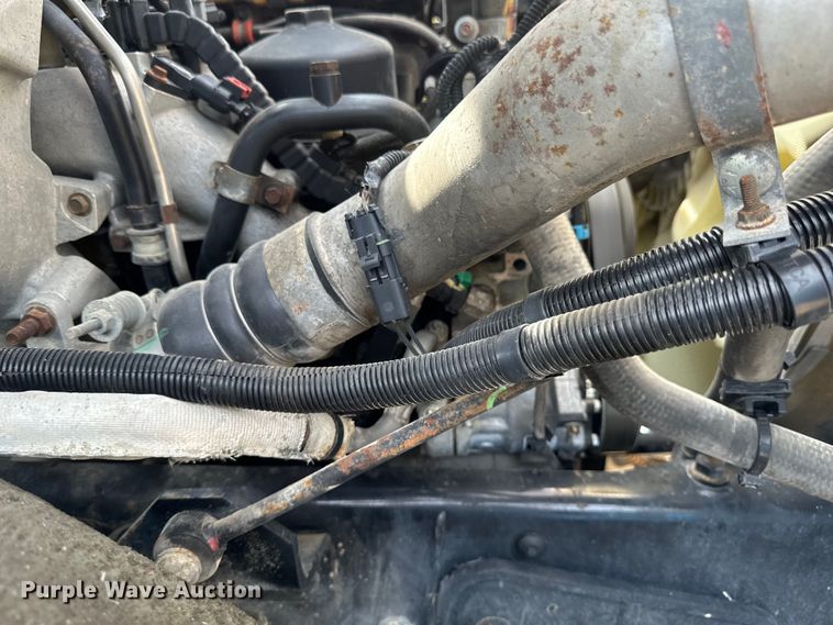 image for item EB2486 2016 Caterpillar CT660 semi truck