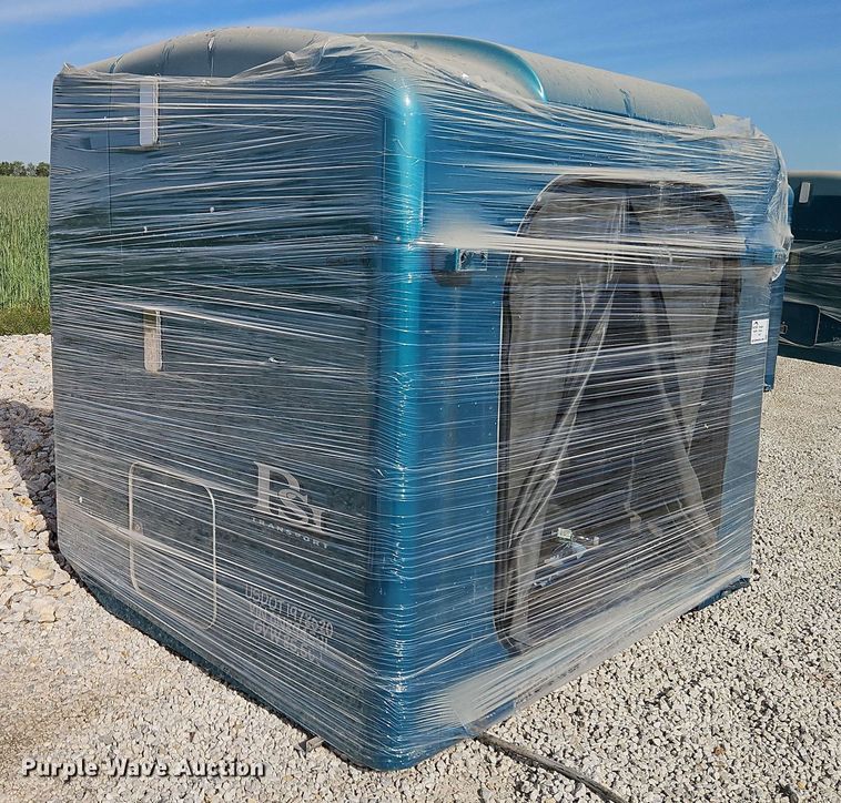 image for item EB8006 Unibilt sleeper cab