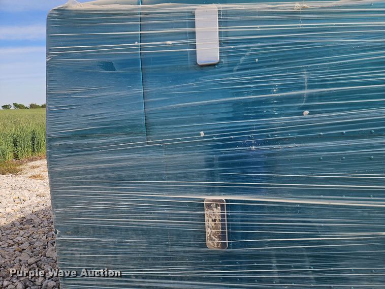 image for item EB8006 Unibilt sleeper cab