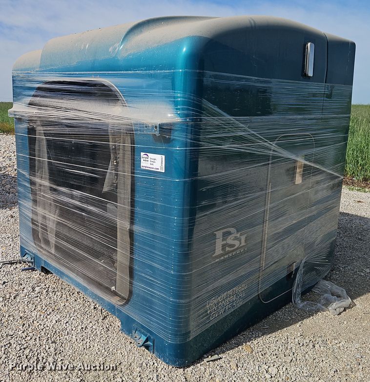 image for item EB8007 Unibilt sleeper cab