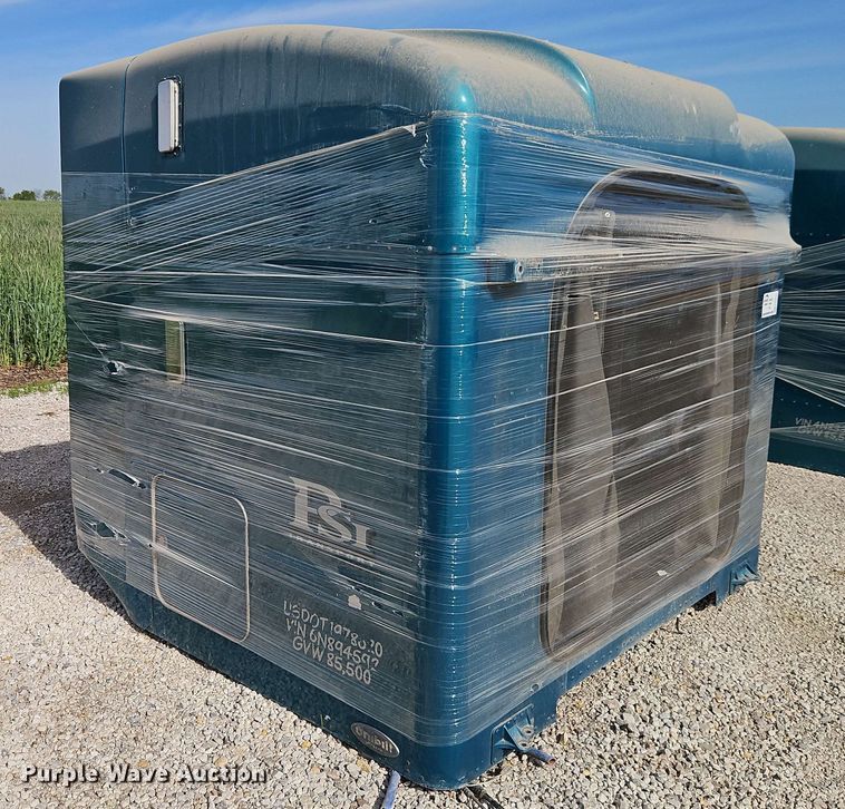 image for item EB8007 Unibilt sleeper cab