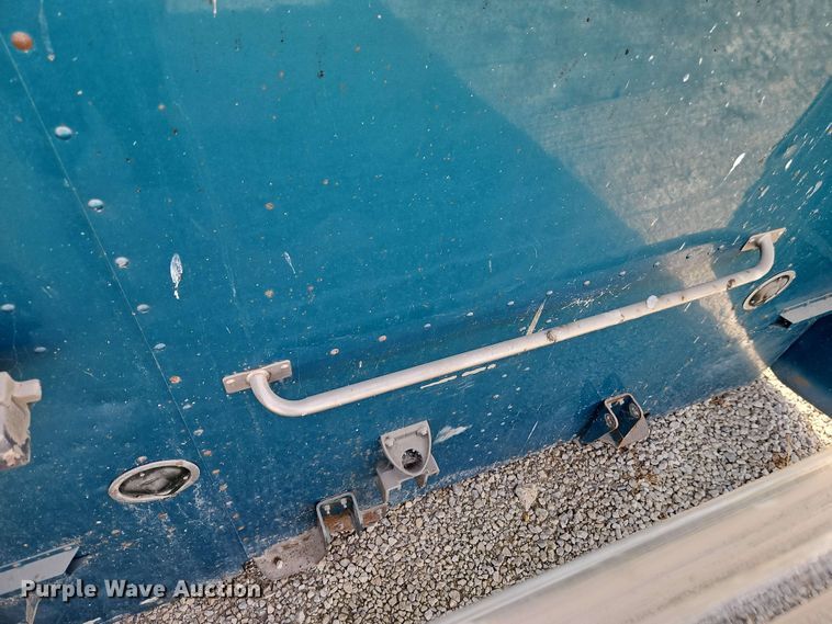 image for item EB8007 Unibilt sleeper cab