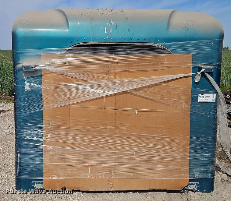 image for item EB8008 Unibilt sleeper cab