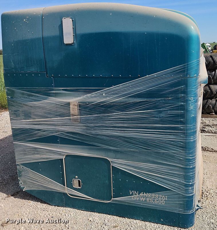 image for item EB8008 Unibilt sleeper cab