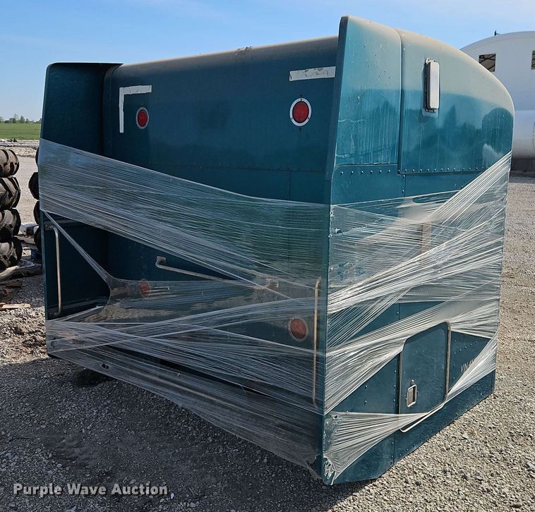 image for item EB8008 Unibilt sleeper cab