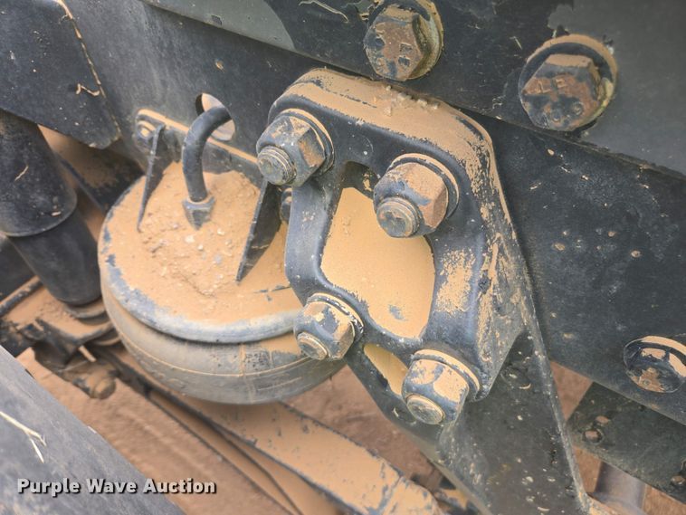 image for item EC0974 1981 Kenworth W900 semi truck