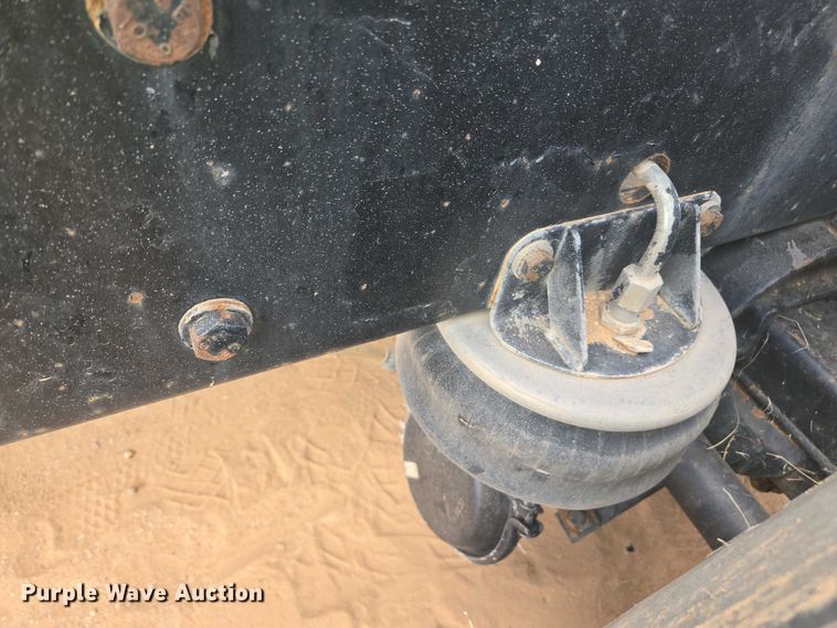 image for item EC0974 1981 Kenworth W900 semi truck