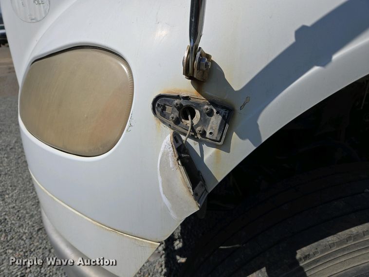 image for item EC0978 2010 Freightliner Business Class M2 street sweeper truck