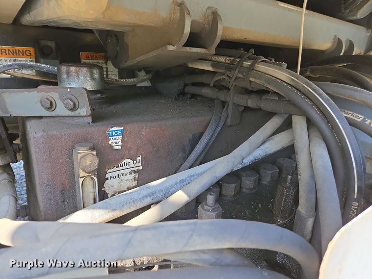 image for item EC0978 2010 Freightliner Business Class M2 street sweeper truck