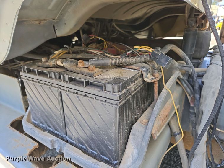 image for item EC0978 2010 Freightliner Business Class M2 street sweeper truck