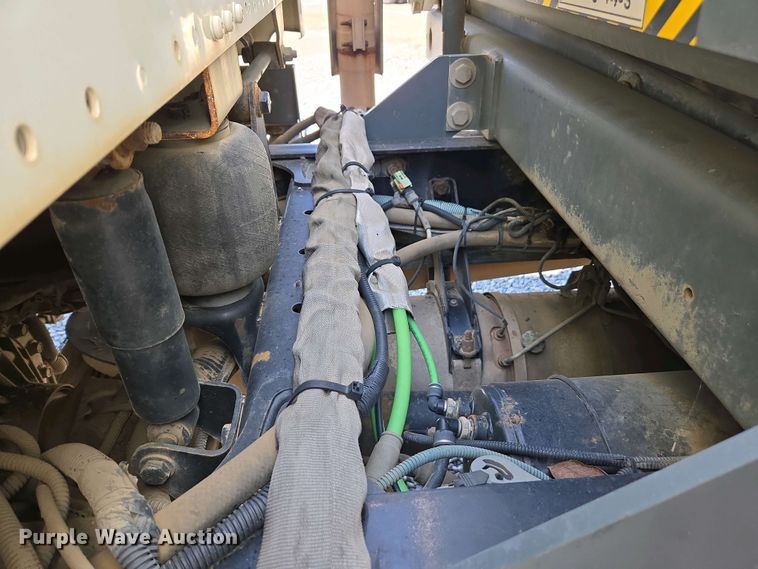 image for item EC0978 2010 Freightliner Business Class M2 street sweeper truck