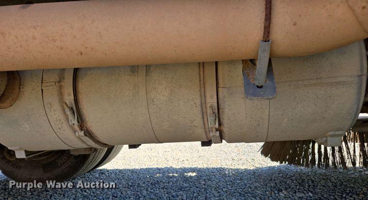 image for item EC0978 2010 Freightliner Business Class M2 street sweeper truck