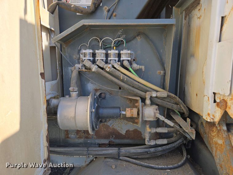 image for item EC0978 2010 Freightliner Business Class M2 street sweeper truck