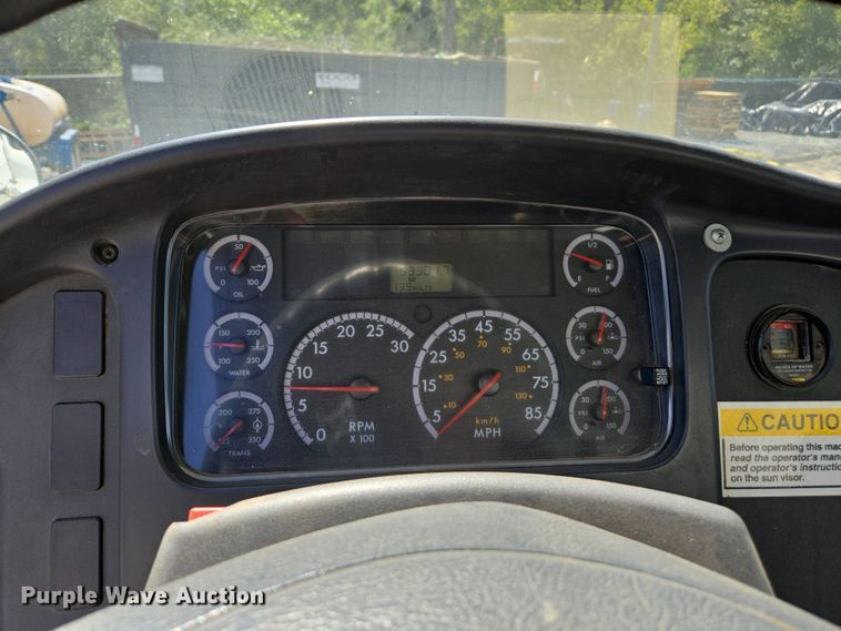 image for item EC0978 2010 Freightliner Business Class M2 street sweeper truck