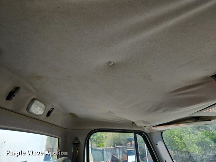 image for item EC0978 2010 Freightliner Business Class M2 street sweeper truck