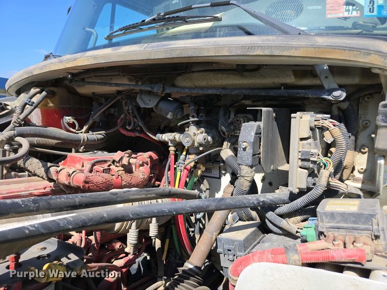 image for item EC0978 2010 Freightliner Business Class M2 street sweeper truck