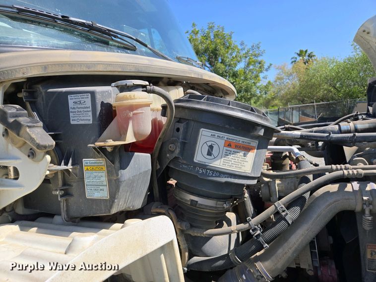 image for item EC0978 2010 Freightliner Business Class M2 street sweeper truck