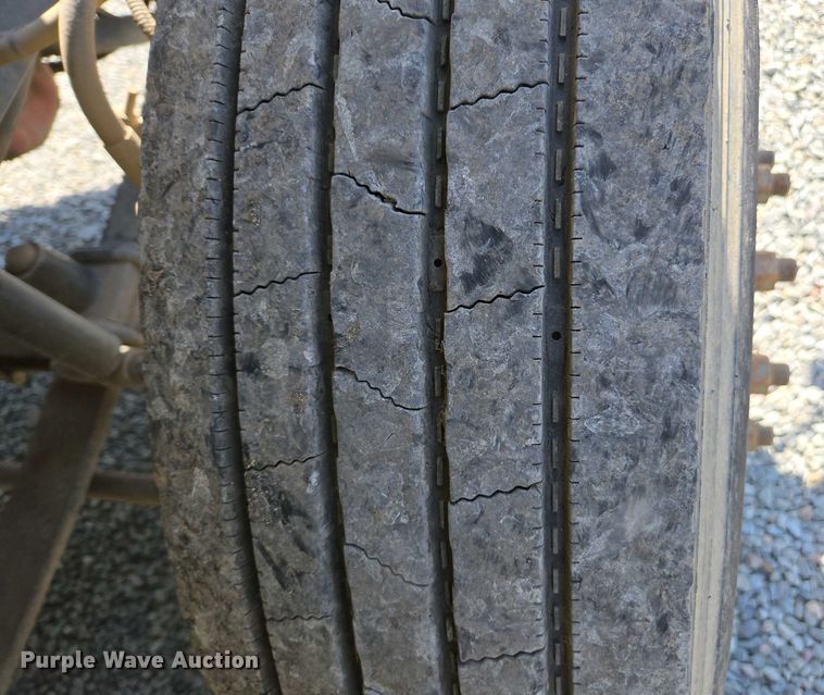 image for item EC0978 2010 Freightliner Business Class M2 street sweeper truck