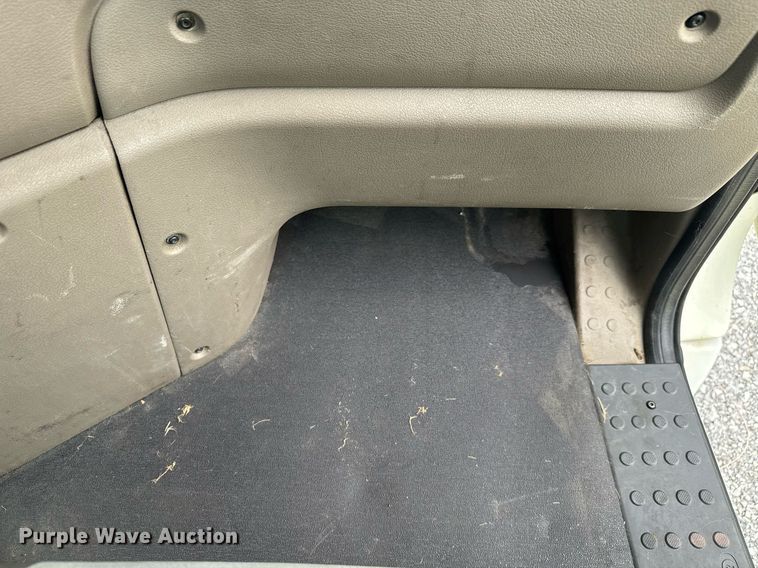 image for item EC3552 2016 Freightliner Cascadia semi truck