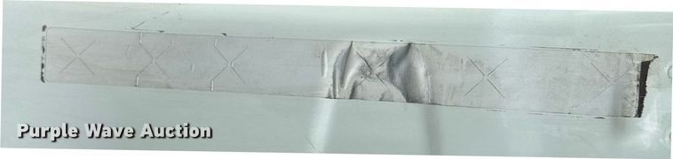 image for item EC3552 2016 Freightliner Cascadia semi truck