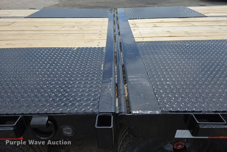 image for item EC4188 2025 Load Trail hydraulic tail equipment trailer