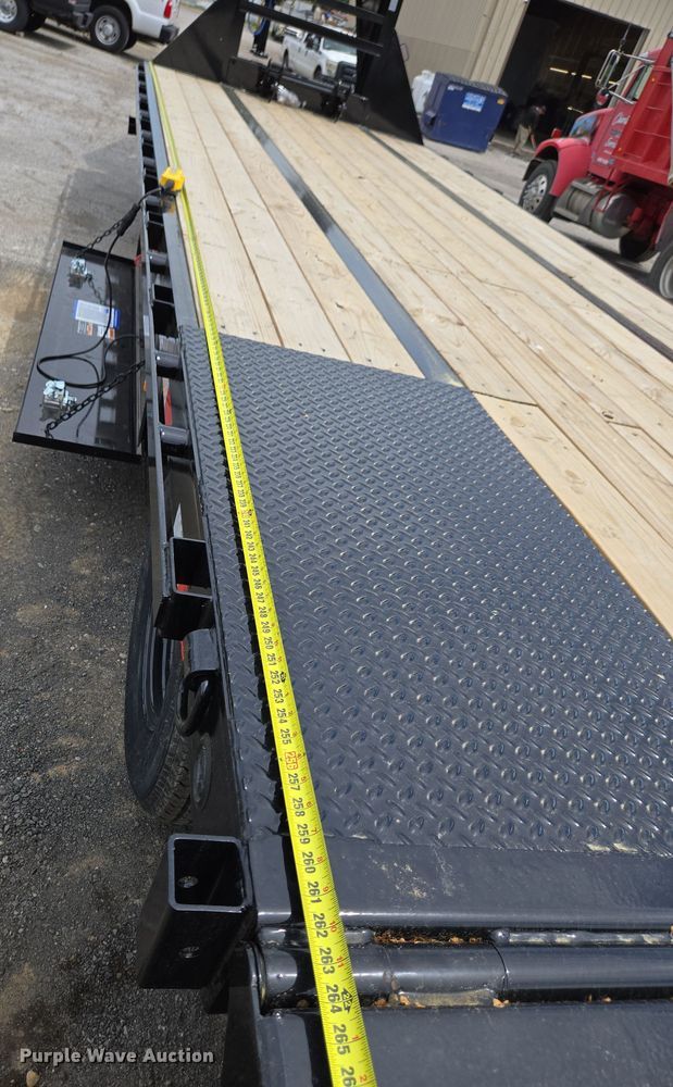 image for item EC4188 2025 Load Trail hydraulic tail equipment trailer