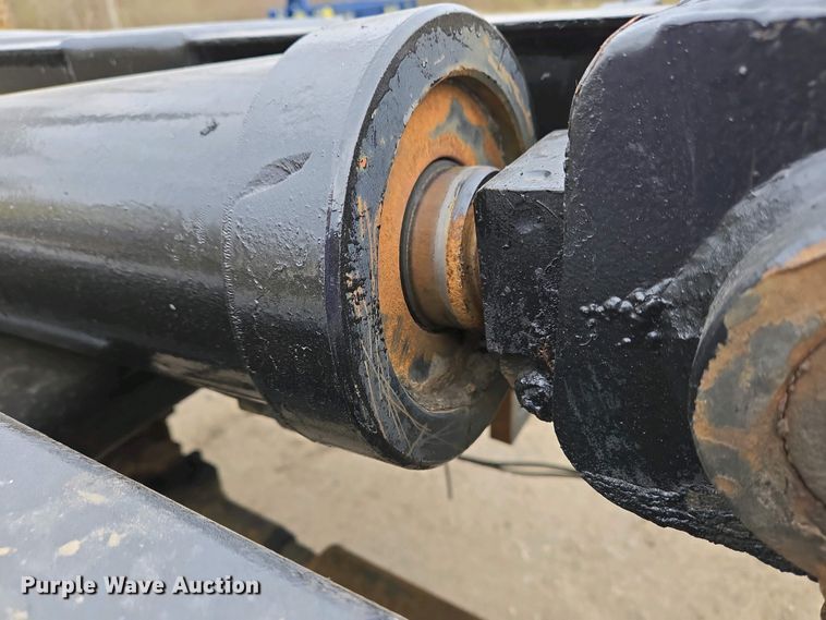 image for item EC4196 1986 International 1954 hook lift truck