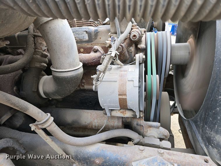 image for item EC4196 1986 International 1954 hook lift truck