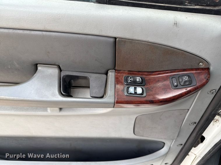 image for item ED5588 2005 Freightliner CST120 semi truck