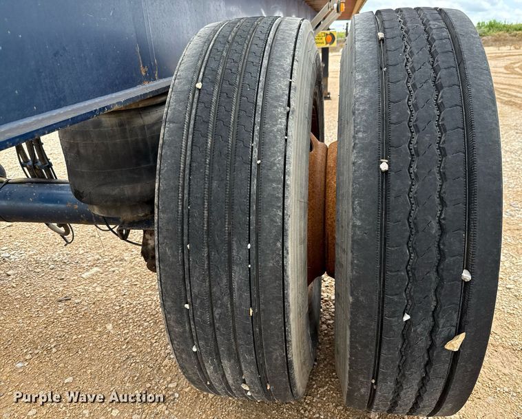 image for item ED5625 2003 Utility Trailer FS2CHA flatbed trailer