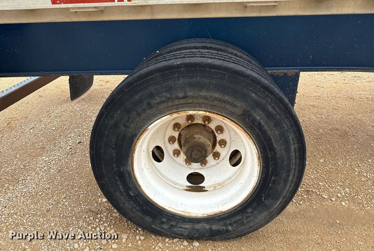 image for item ED5625 2003 Utility Trailer FS2CHA flatbed trailer