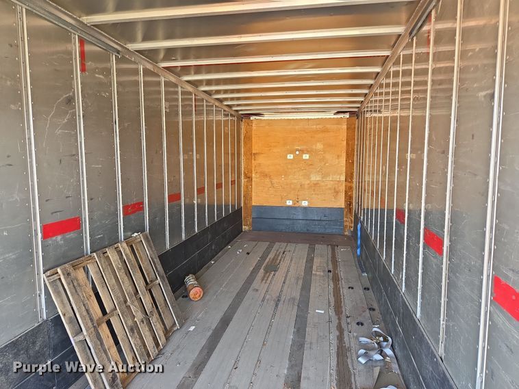 image for item EF2982 1986 Road Systems CFR28102 dry van trailer