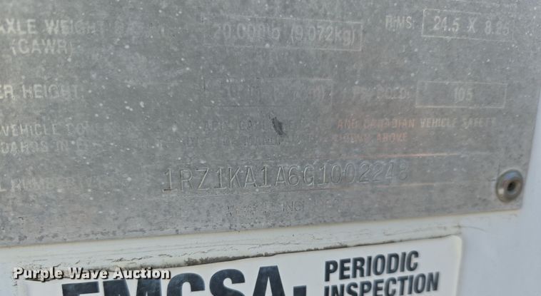 image for item EF2982 1986 Road Systems CFR28102 dry van trailer