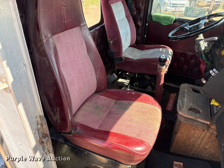 image for item EF3000 1992 Kenworth semi truck