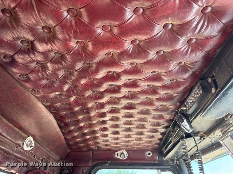 image for item EF3000 1992 Kenworth semi truck