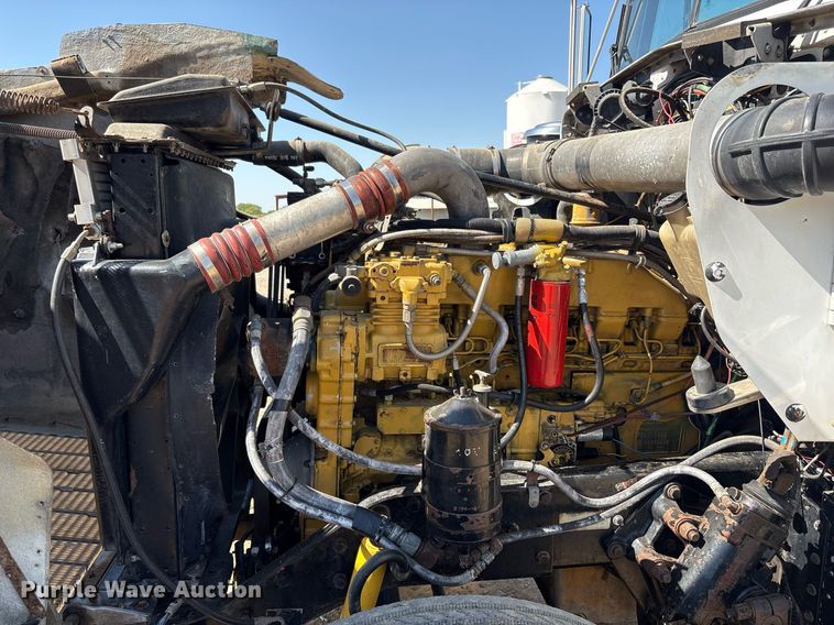 image for item EF3000 1992 Kenworth semi truck