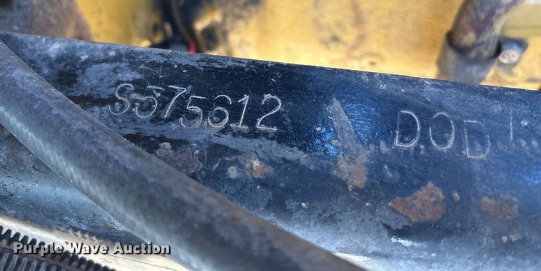 image for item EF3000 1992 Kenworth semi truck