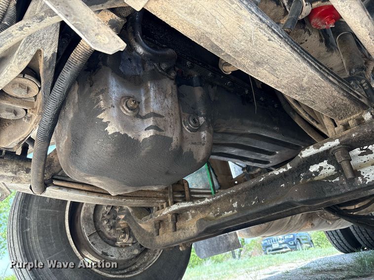 image for item EF3013 1999 Peterbilt 357 semi truck